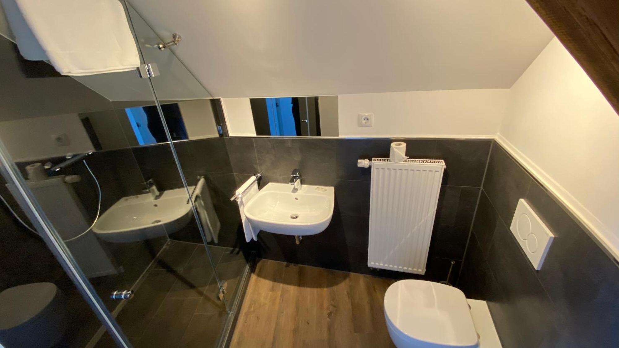 Buergerhausloewen Hotel Philippsburg Room photo